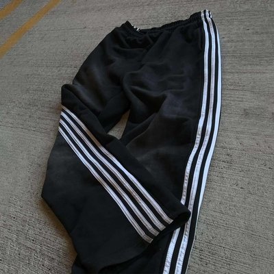 360Gsm 400Gsm French Terry Sweatpants with Custom Stripes and Flare Stacked Baggy Style - Image 4