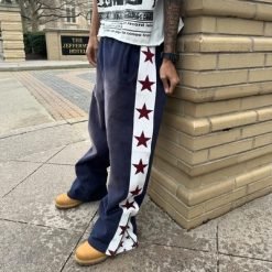 Custom Men's Streetwear Anti-Static Sweatpants in Baggy Flared Style with Side Stripe