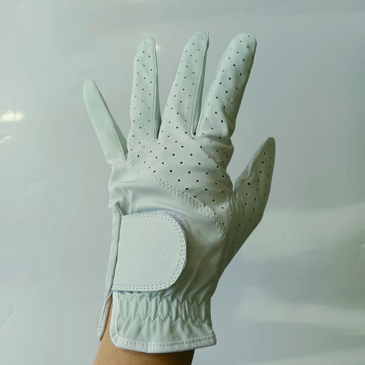 Professional Custom Sheepskin Golf Gloves – High Quality OEM Design, Breathable & Durable, Best Price, Custom Logo for Men - Image 5